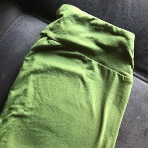 Solid Olive LULAROE OS nwot Leggings